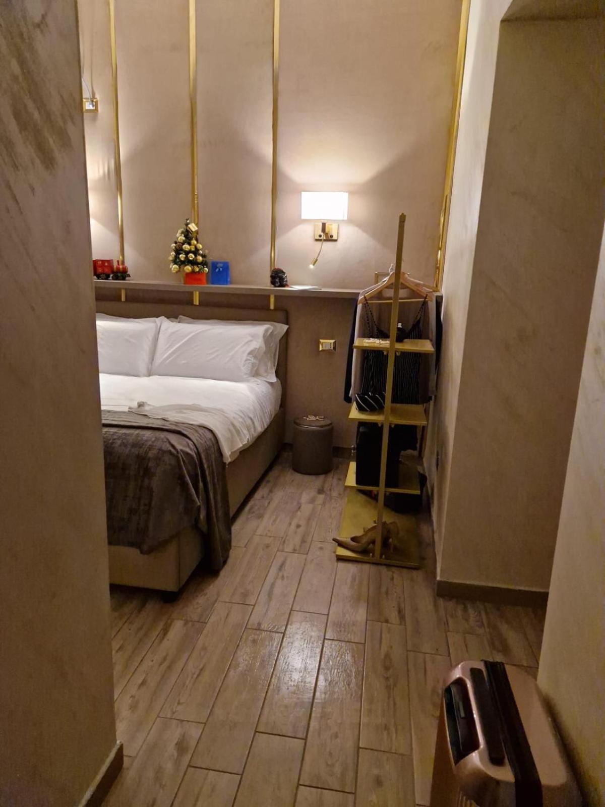 La Dimora Nei Presepi In San Gregorio Apartment Naples Exterior photo